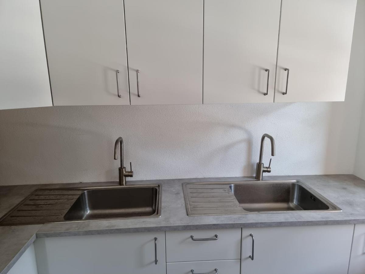 Stanton Hostel 장크트안톤암아를베르크 외부 사진