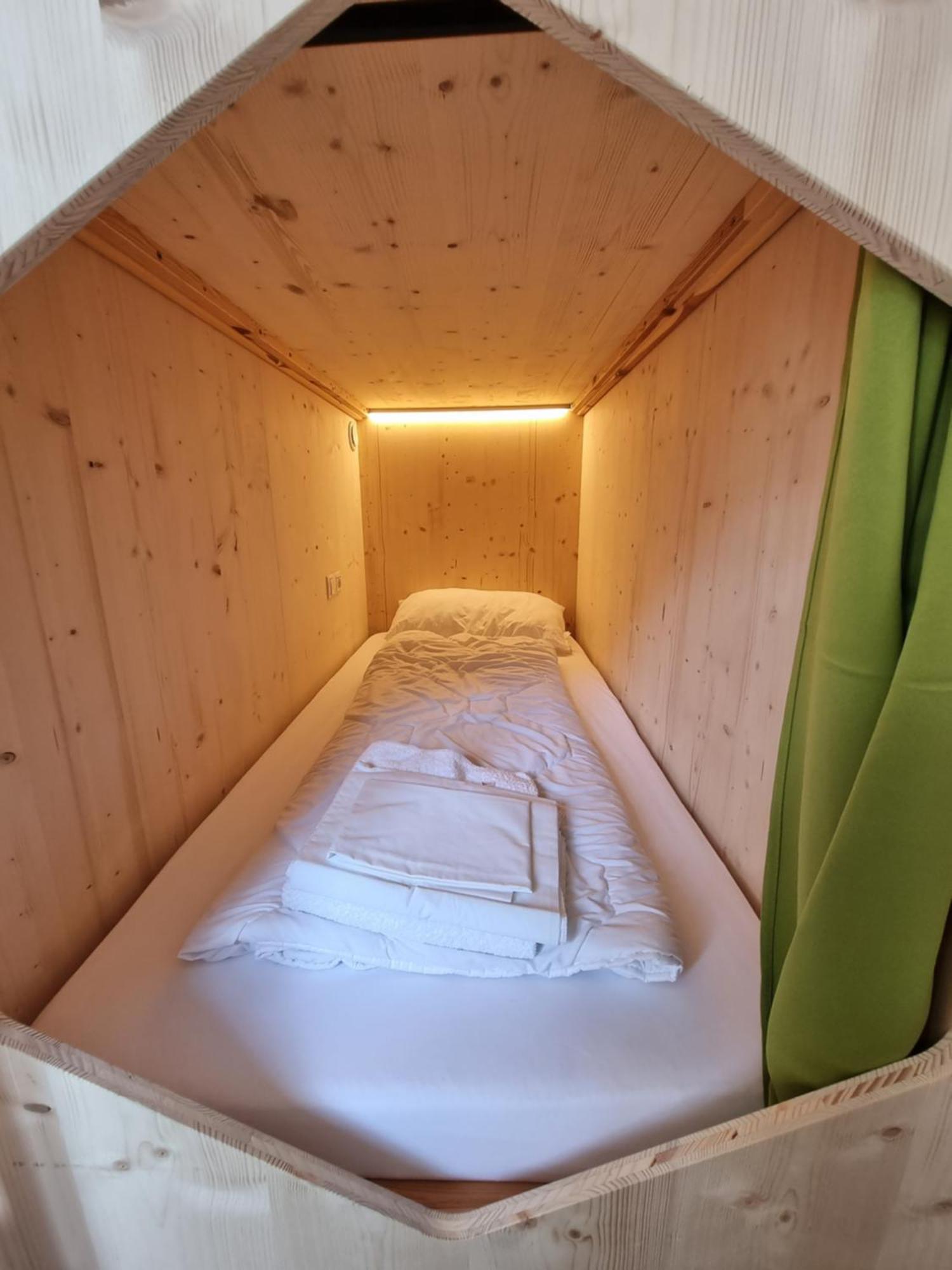 Stanton Hostel 장크트안톤암아를베르크 객실 사진