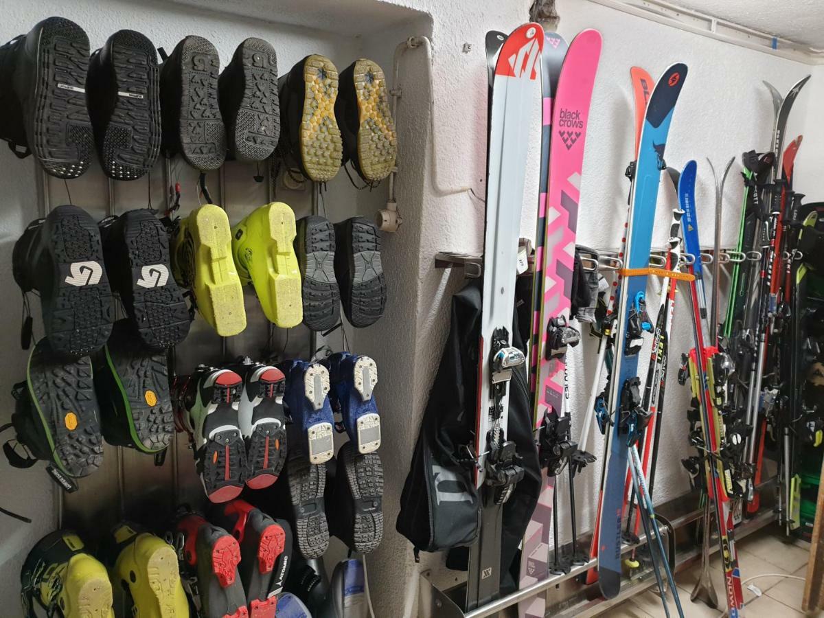 Stanton Hostel 장크트안톤암아를베르크 외부 사진